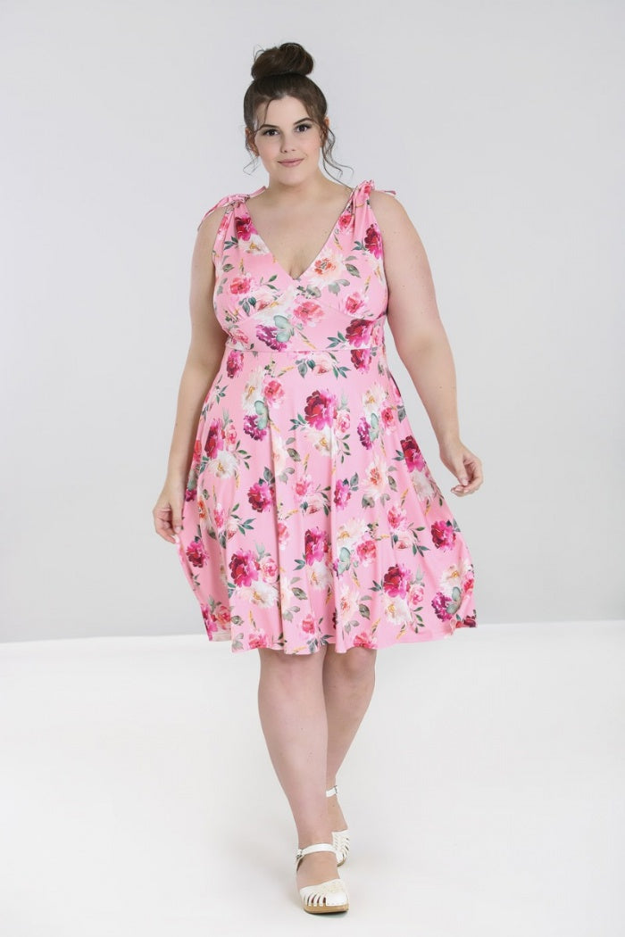 Rose plus size outlet clothing